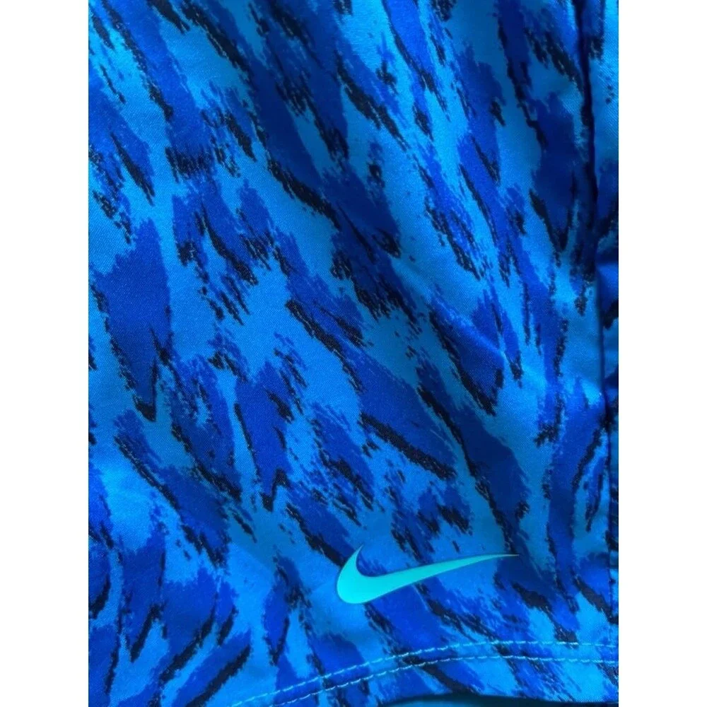 Nike Girls Size XL - One Woven High Rise Printed Shorts With Liner New With Tags